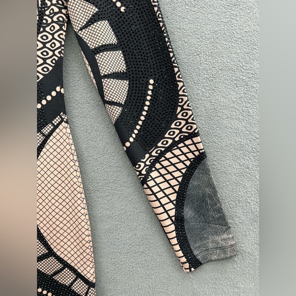 Miss Moi Size Medium Sexy Nude/Black Rhinestone Bodycon Dress NWOT - Picture 8 of 13